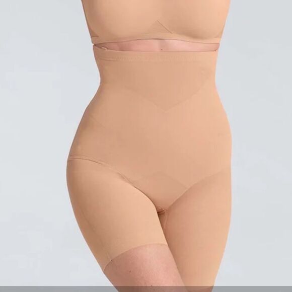 Honeylove SuperPower Short Sand 1X Nwt in packaging - Picture 1 of 10
